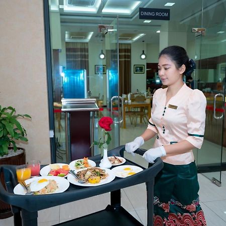 Victoria Palace Hotel Мандалей Екстериор снимка