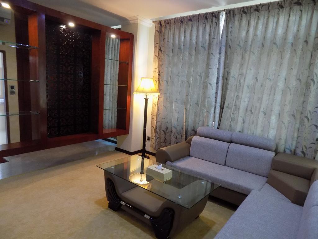 Victoria Palace Hotel Мандалей Екстериор снимка